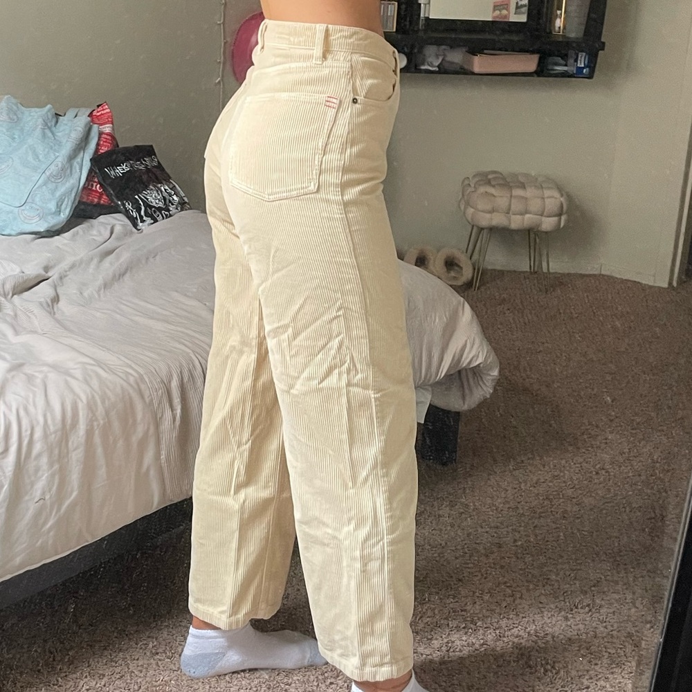 UO corduroy pants!